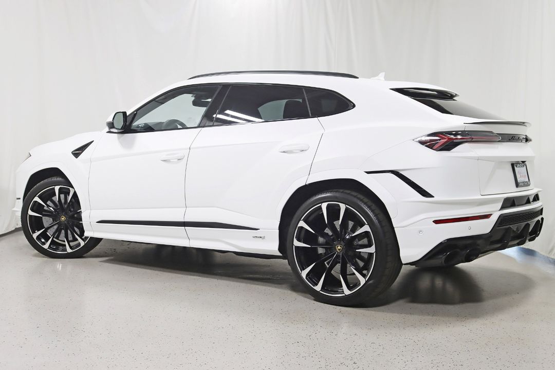 2024 Lamborghini Urus