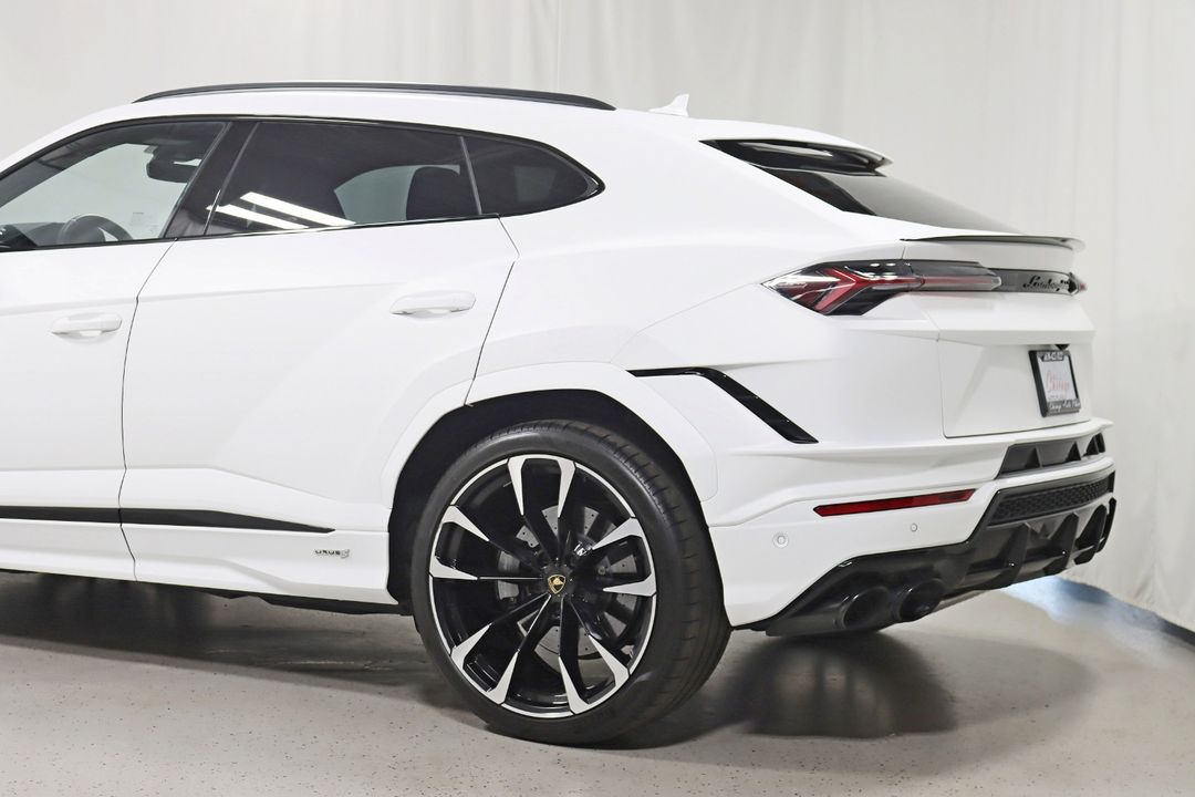 2024 Lamborghini Urus