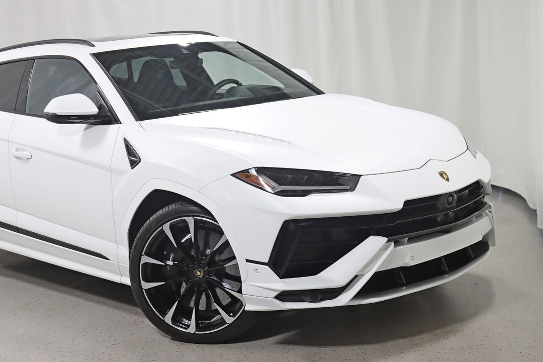 2024 Lamborghini Urus