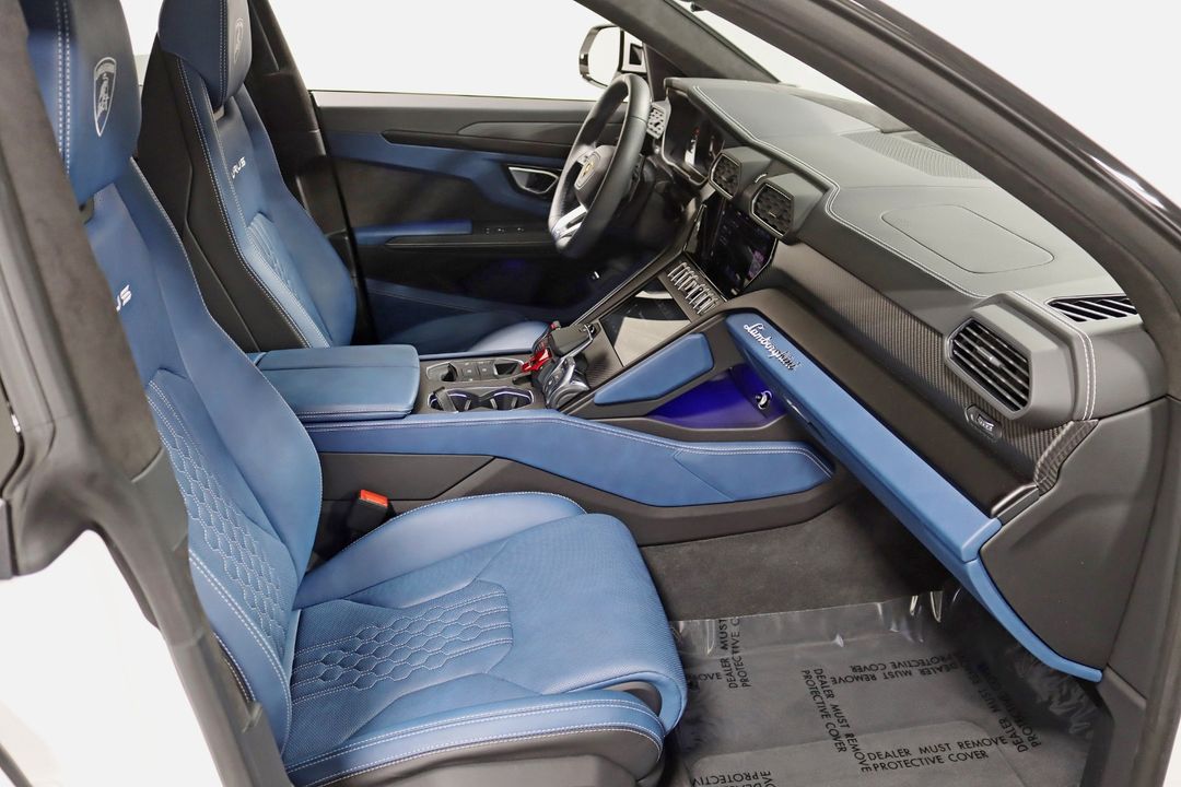 2024 Lamborghini Urus