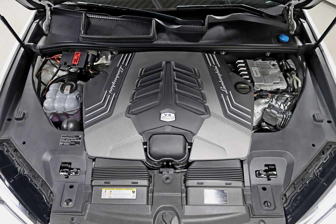 2024 Lamborghini Urus
