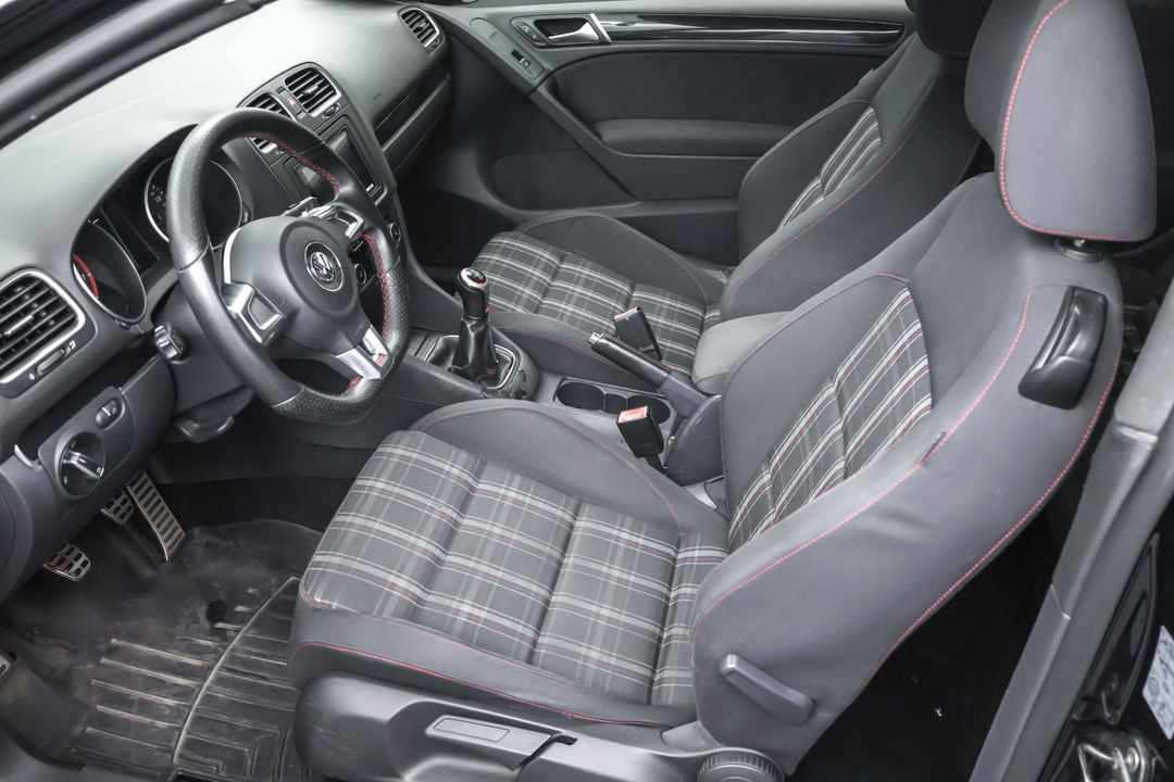 2012 Volkswagen GTI