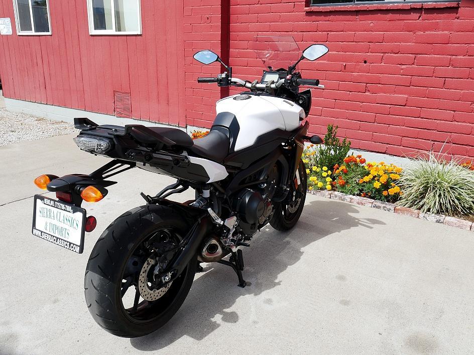 2017 Yamaha FJ09