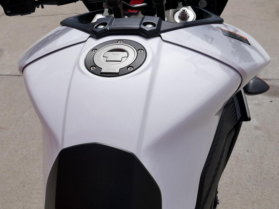 2017 Yamaha FJ09