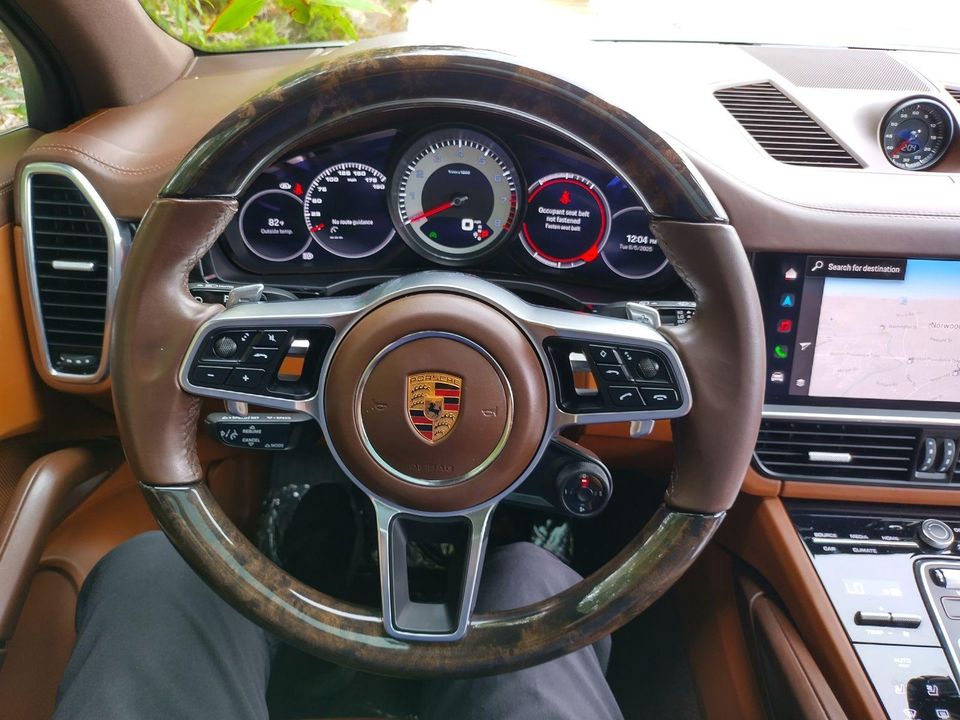 2022 Porsche Cayenne