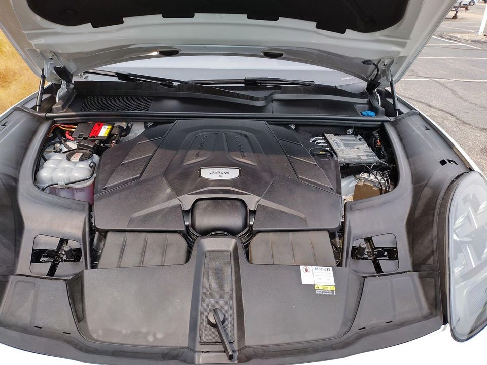 2022 Porsche Cayenne