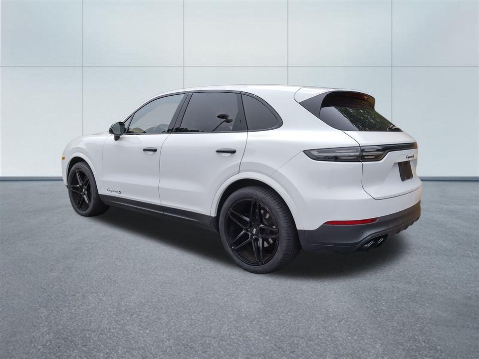 2022 Porsche Cayenne
