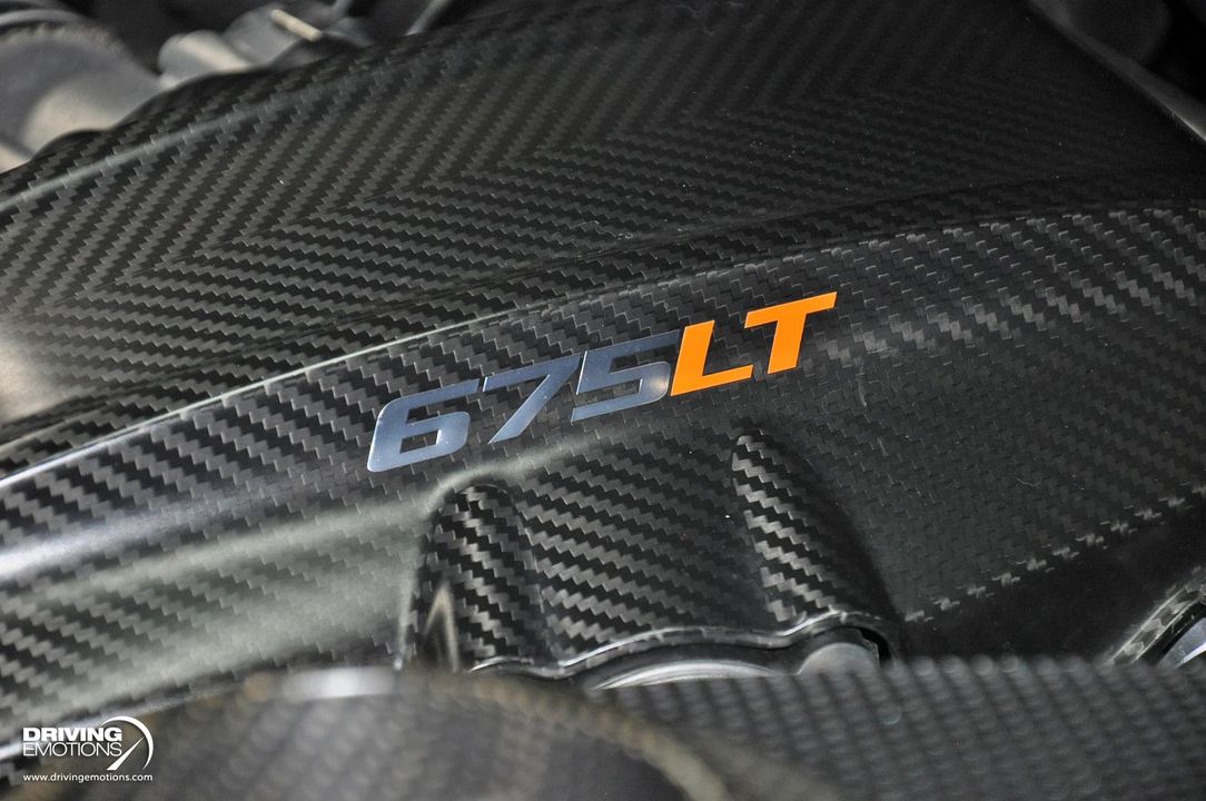 2016 McLaren 675LT