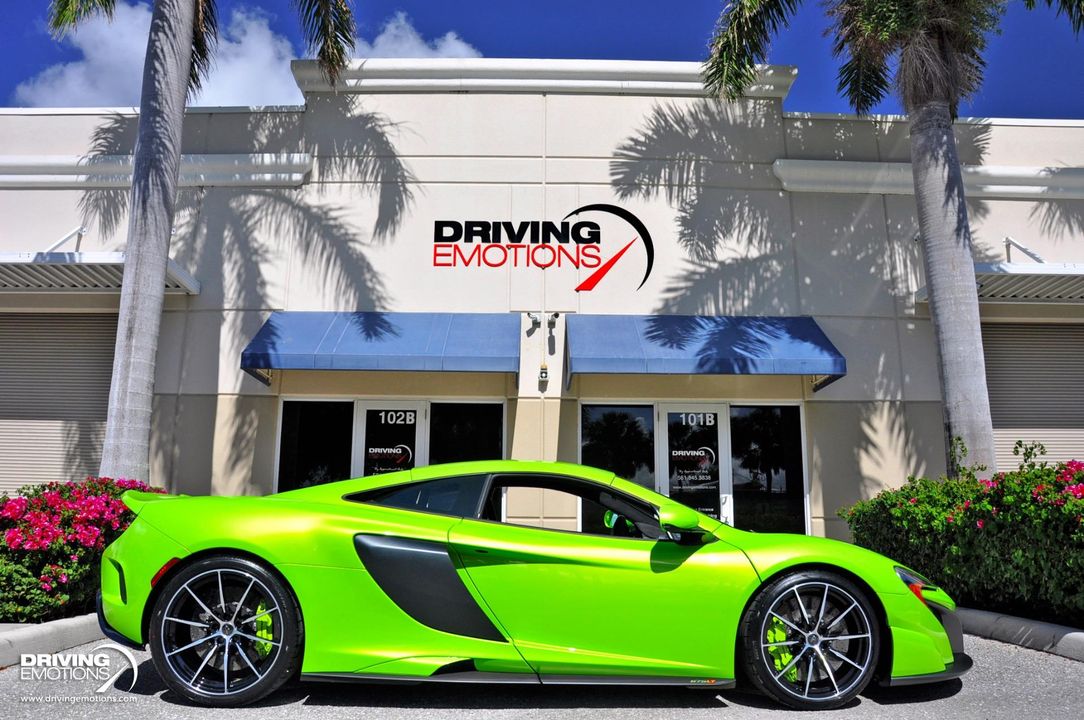 2016 McLaren 675LT