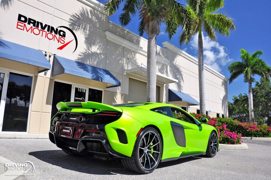 2016 McLaren 675LT