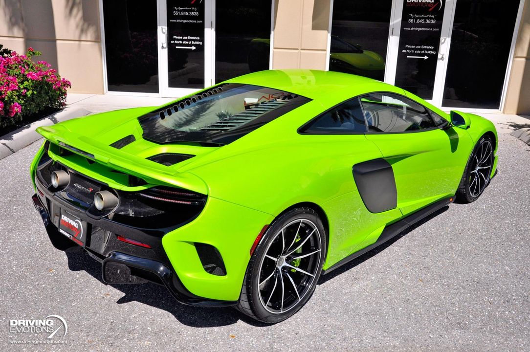 2016 McLaren 675LT