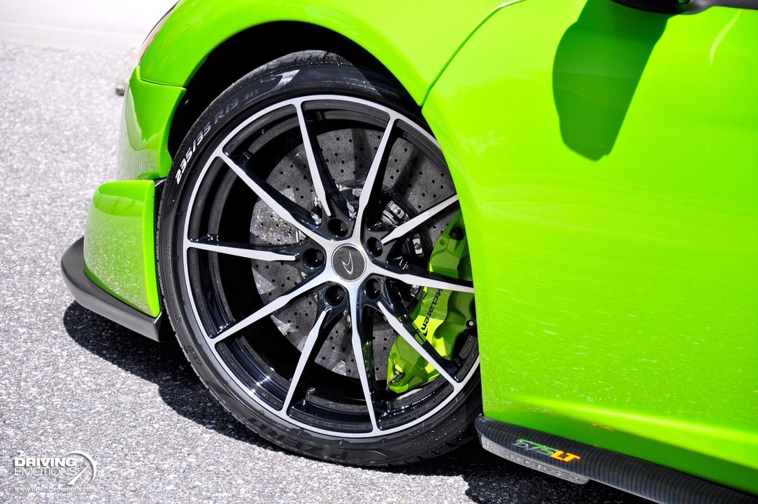 2016 McLaren 675LT