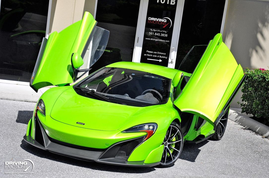 2016 McLaren 675LT