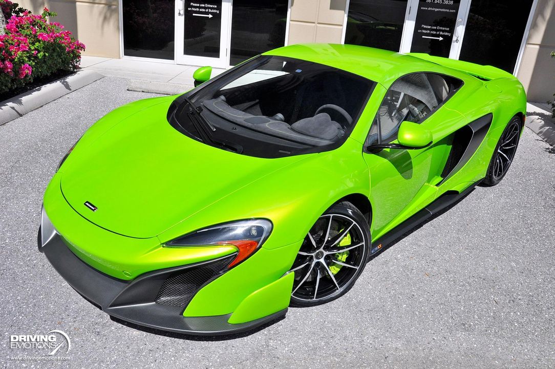 2016 McLaren 675LT