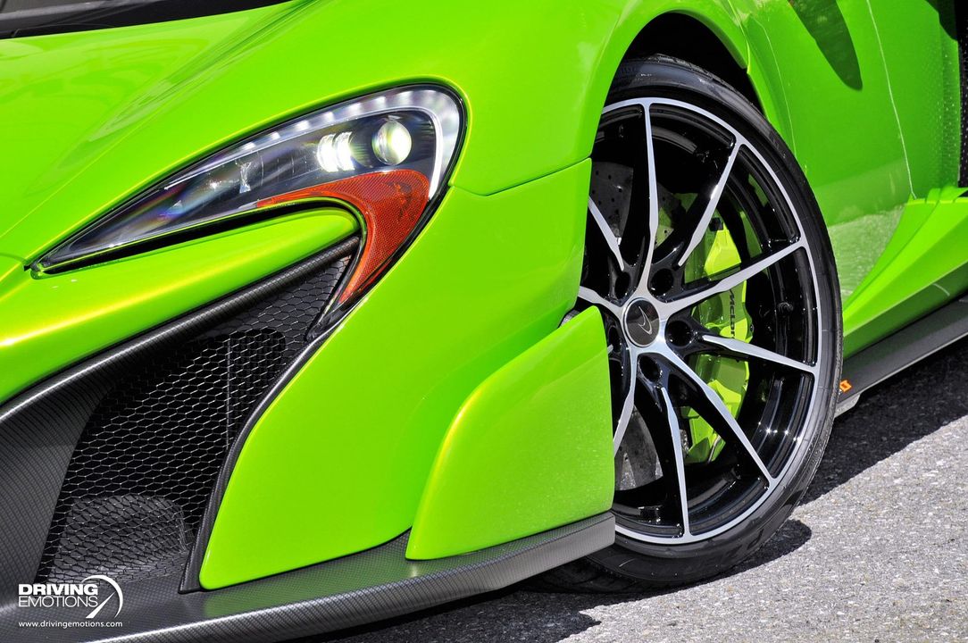 2016 McLaren 675LT