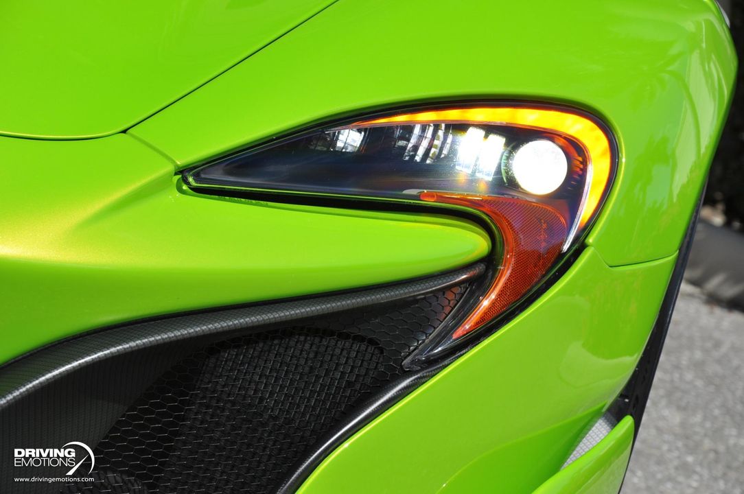 2016 McLaren 675LT