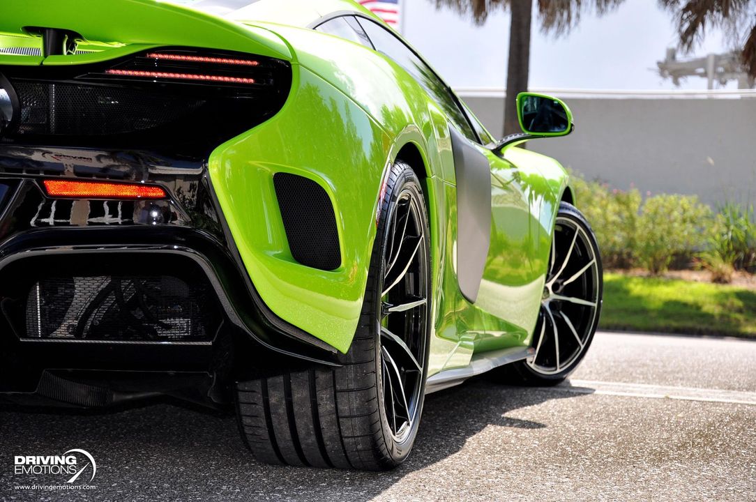 2016 McLaren 675LT