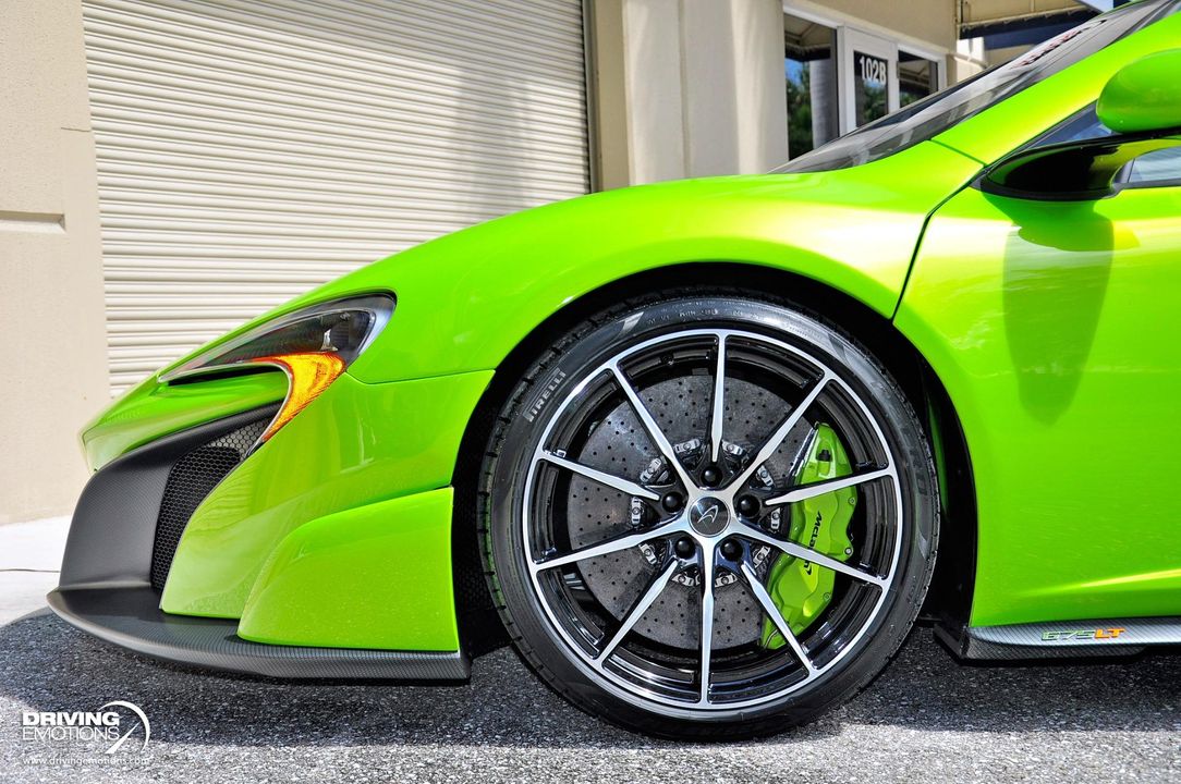 2016 McLaren 675LT