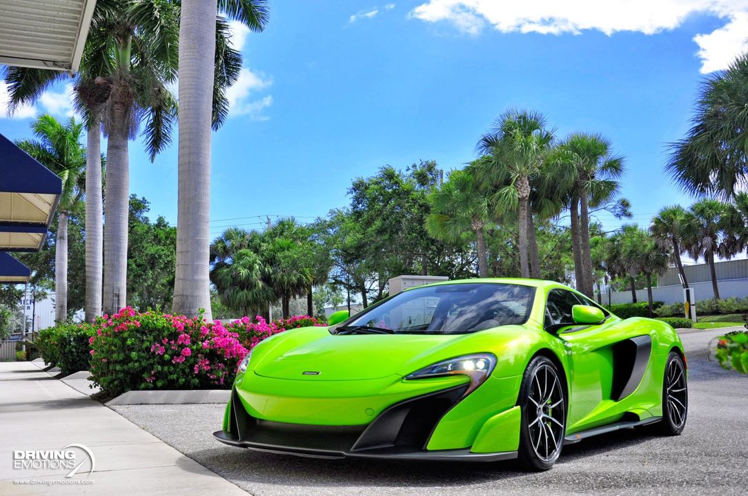 2016 McLaren 675LT
