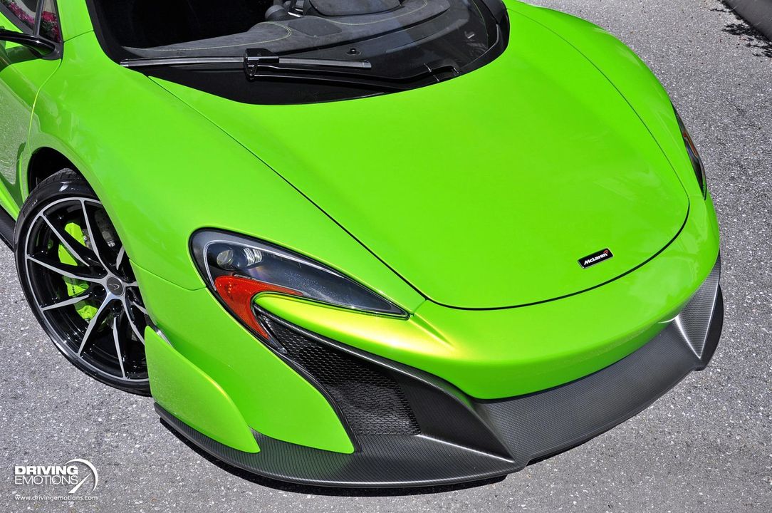 2016 McLaren 675LT