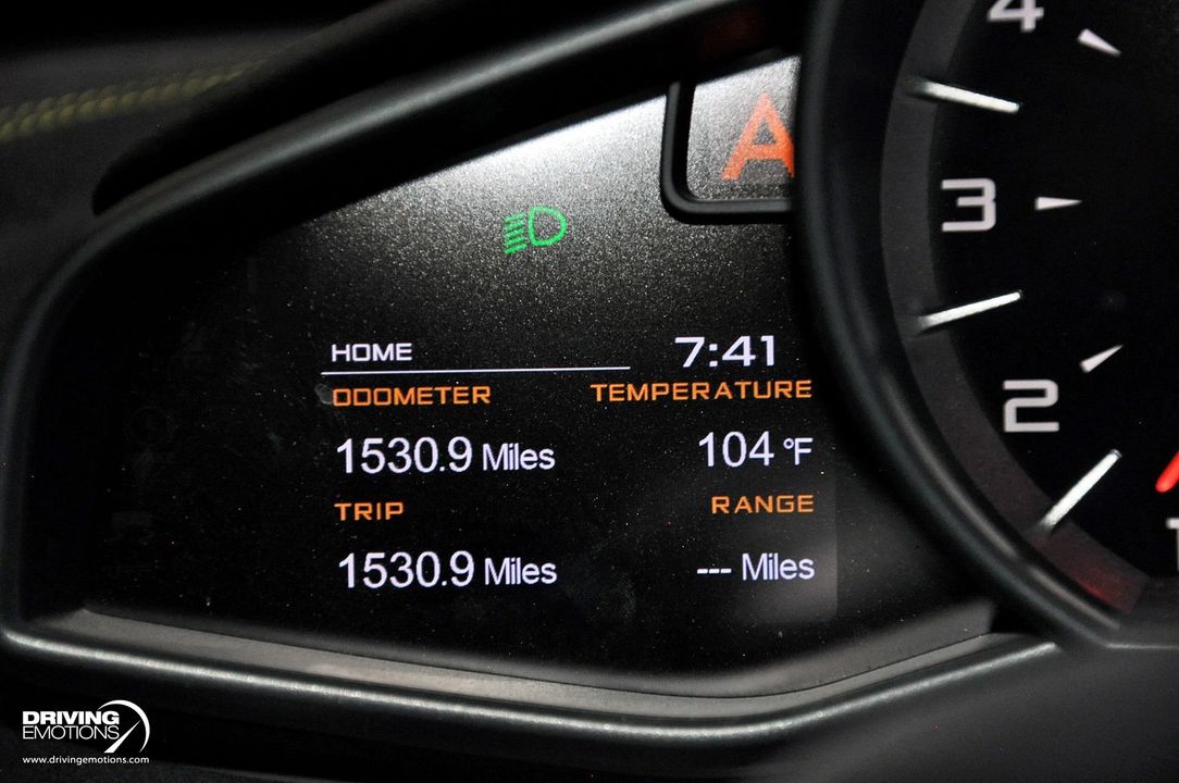 2016 McLaren 675LT