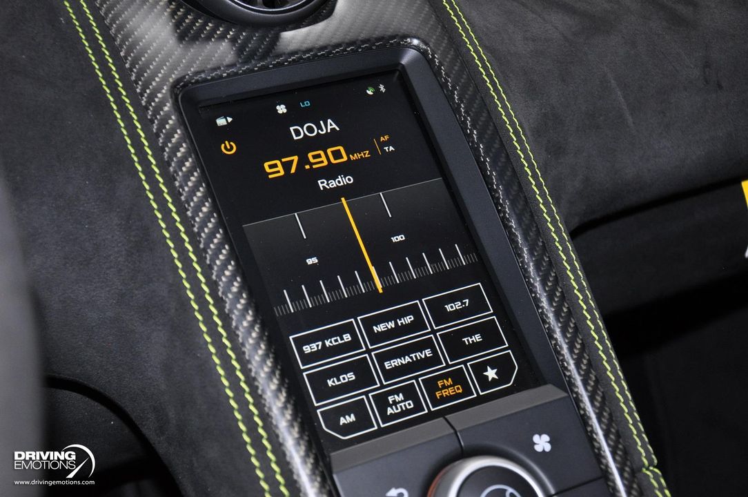 2016 McLaren 675LT