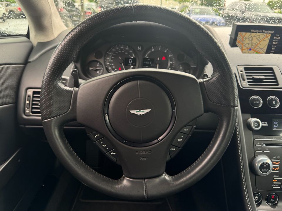 2015 Aston Martin V8 Vantage