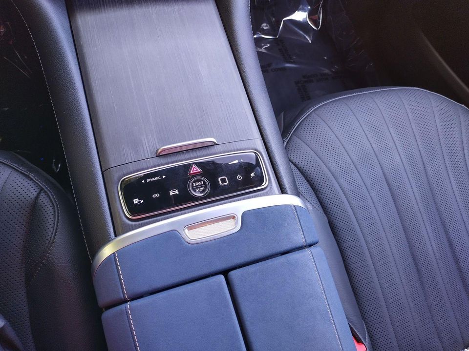 2024 Mercedes-Benz EQS