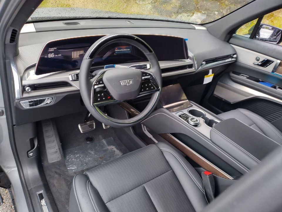2026 Cadillac VISTIQ