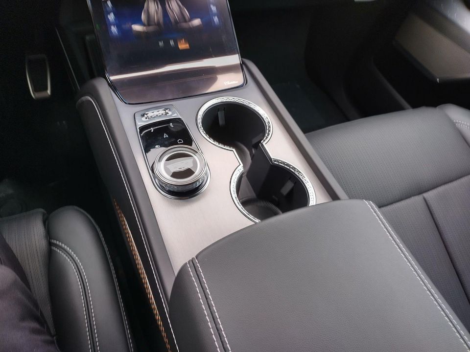 2026 Cadillac VISTIQ