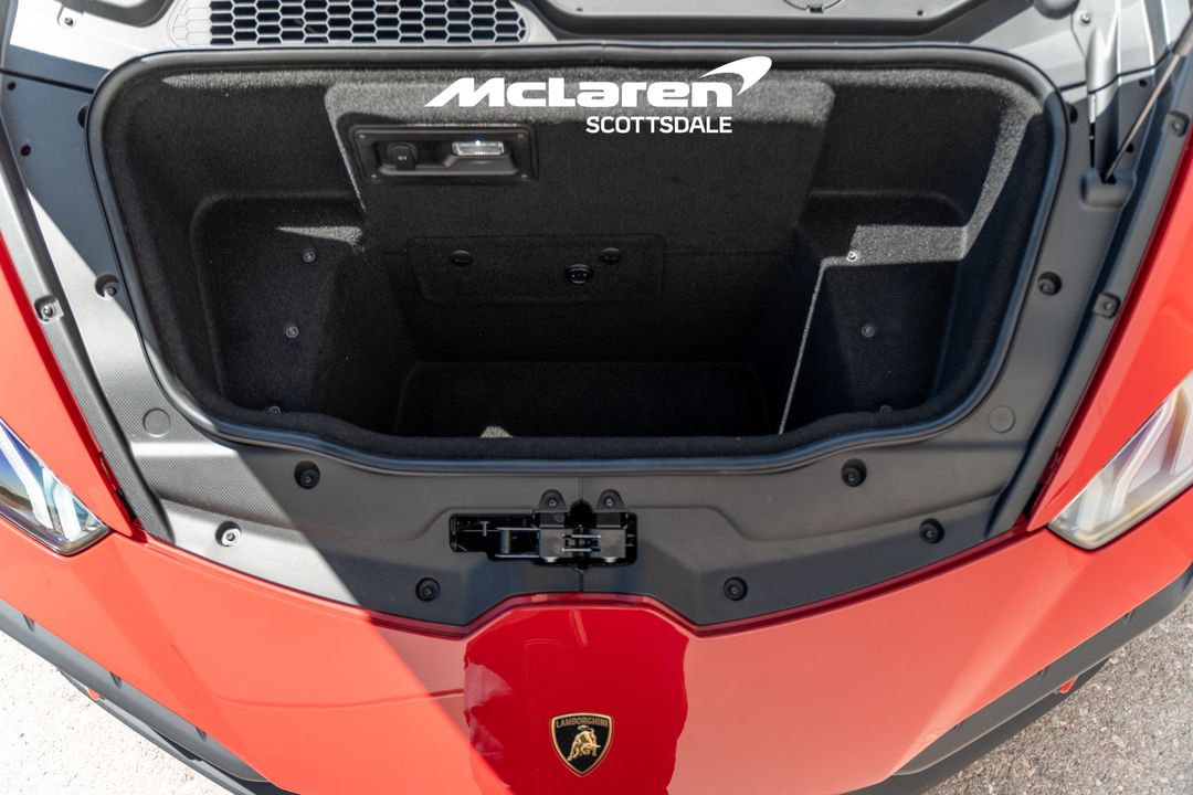 2023 LAMBORGHINI HURACAN