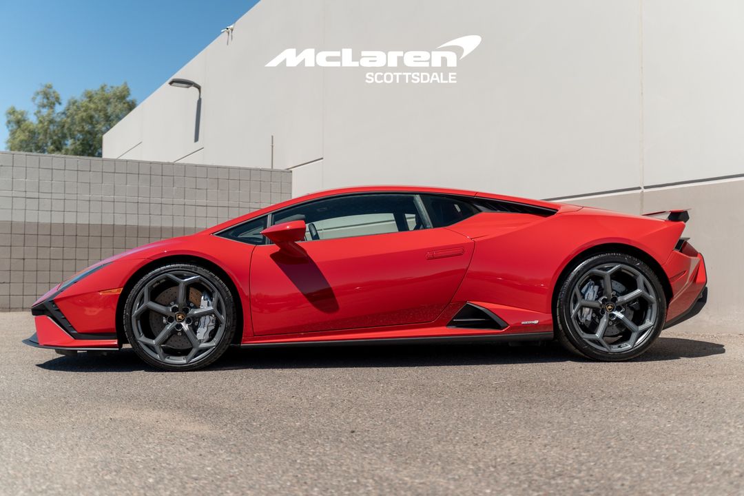 2023 LAMBORGHINI HURACAN