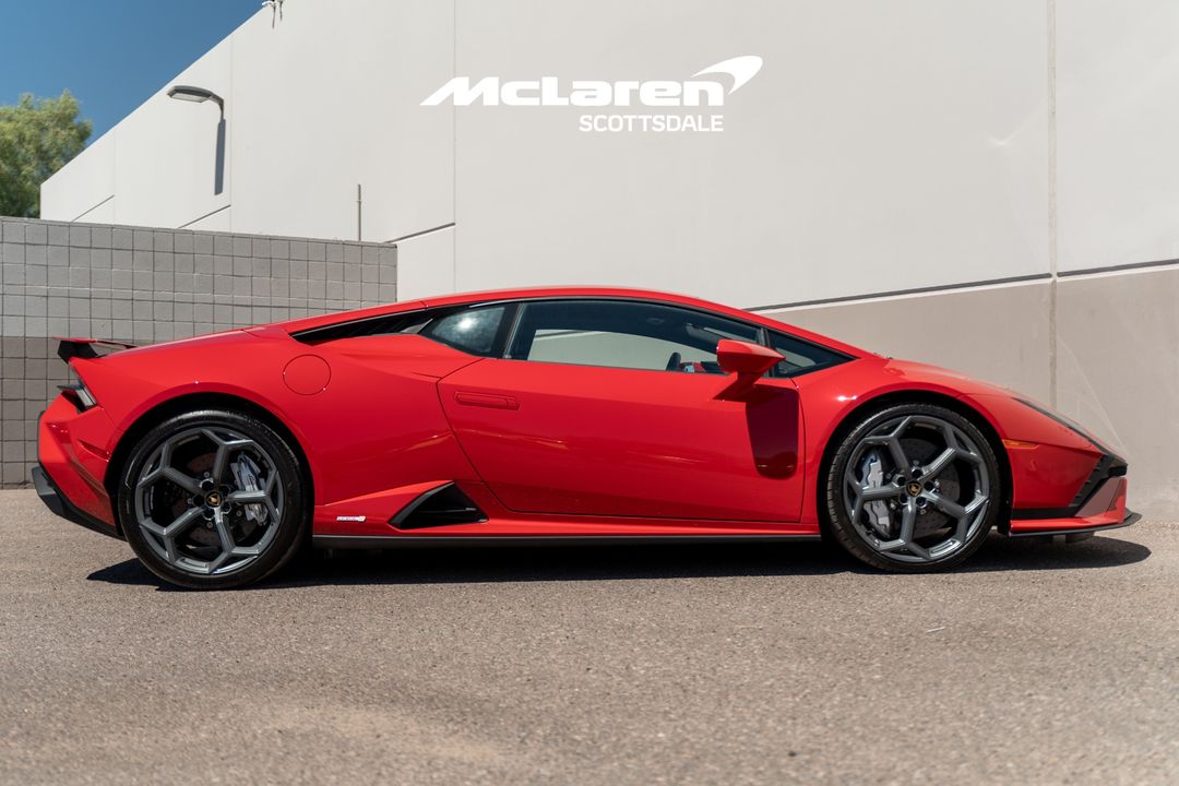 2023 LAMBORGHINI HURACAN