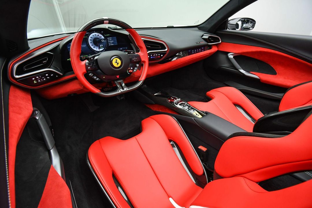 2025 Ferrari 296 GTS