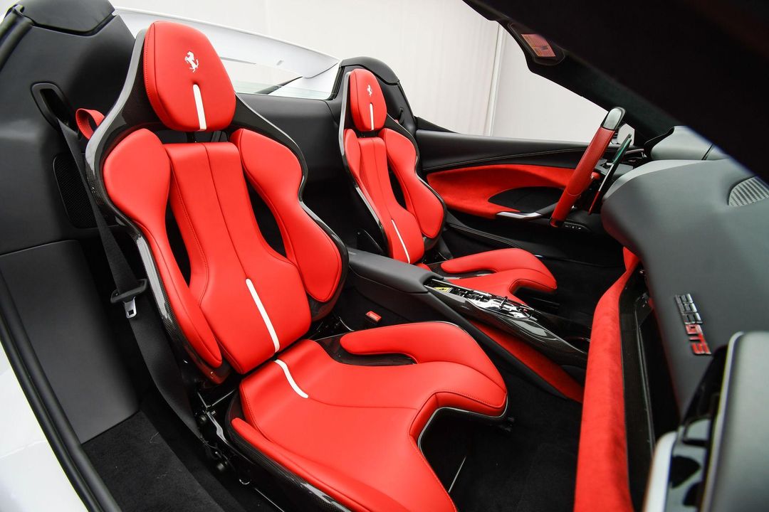 2025 Ferrari 296 GTS