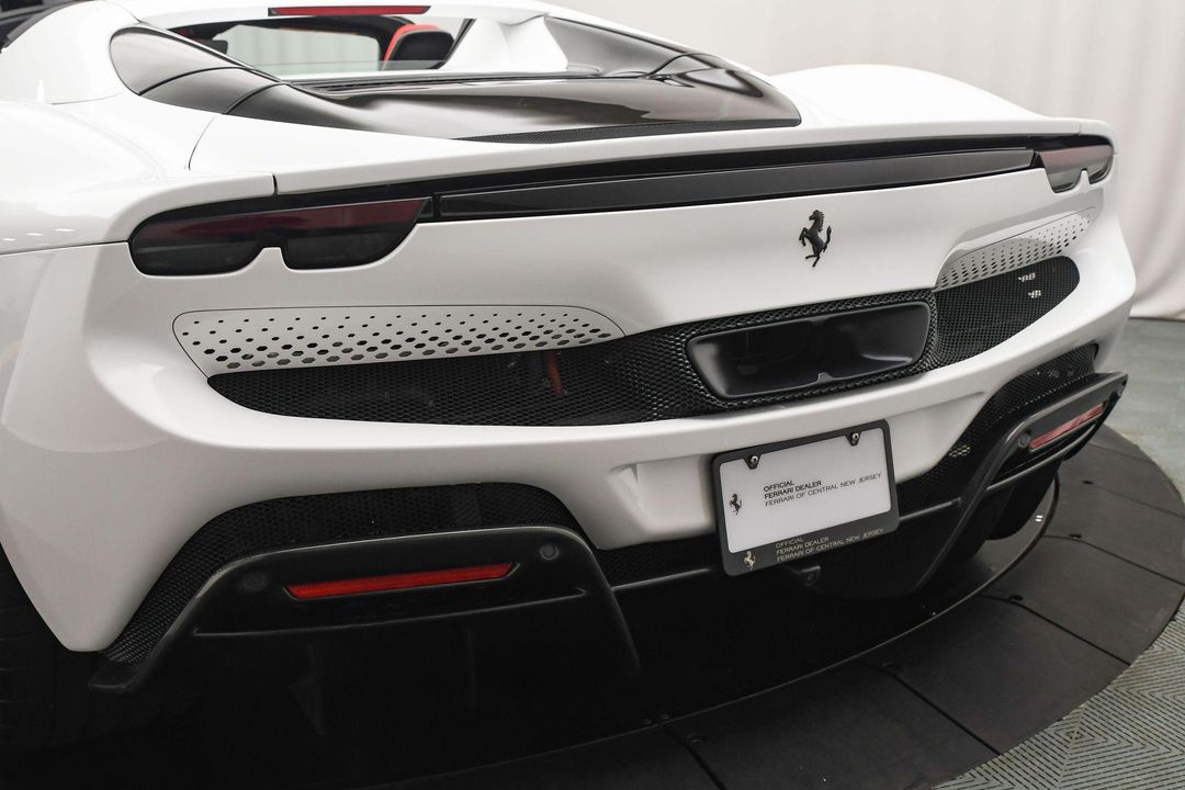 2025 Ferrari 296 GTS