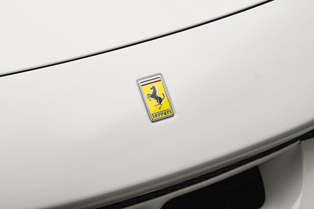 2025 Ferrari 296 GTS
