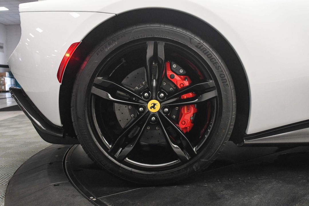 2025 Ferrari 296 GTS