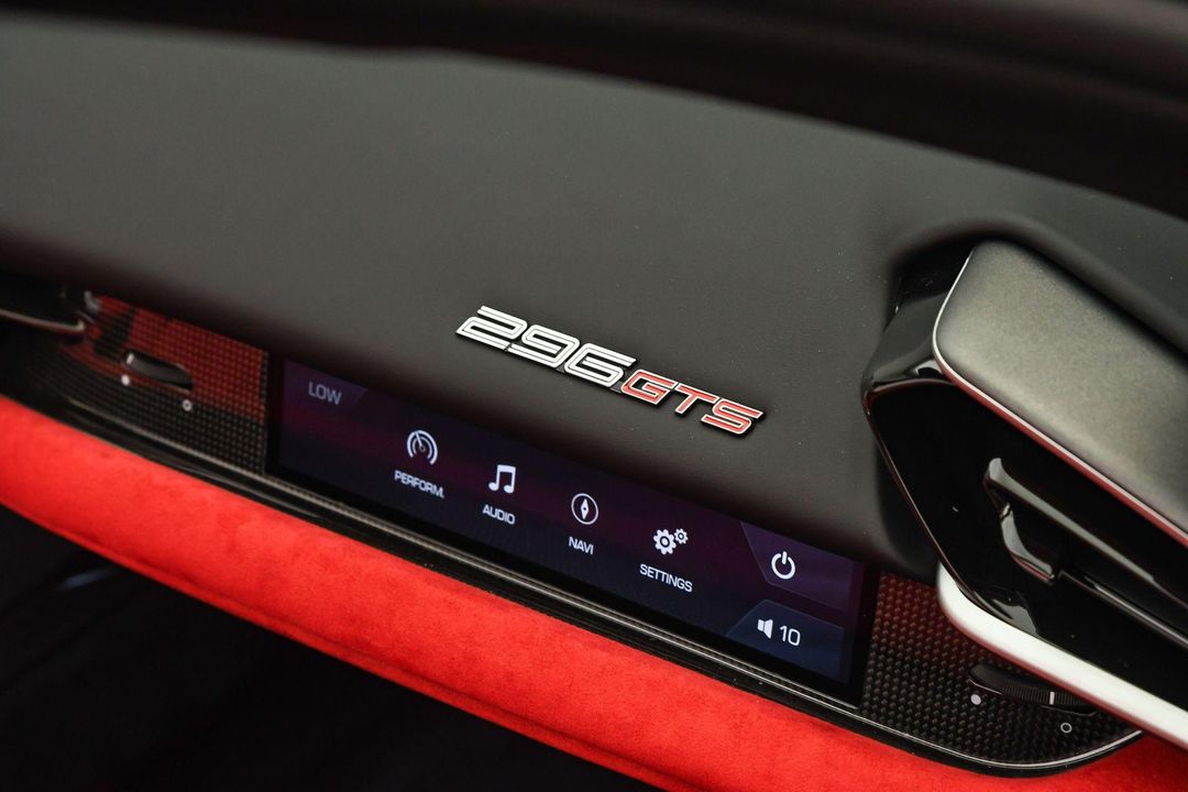 2025 Ferrari 296 GTS