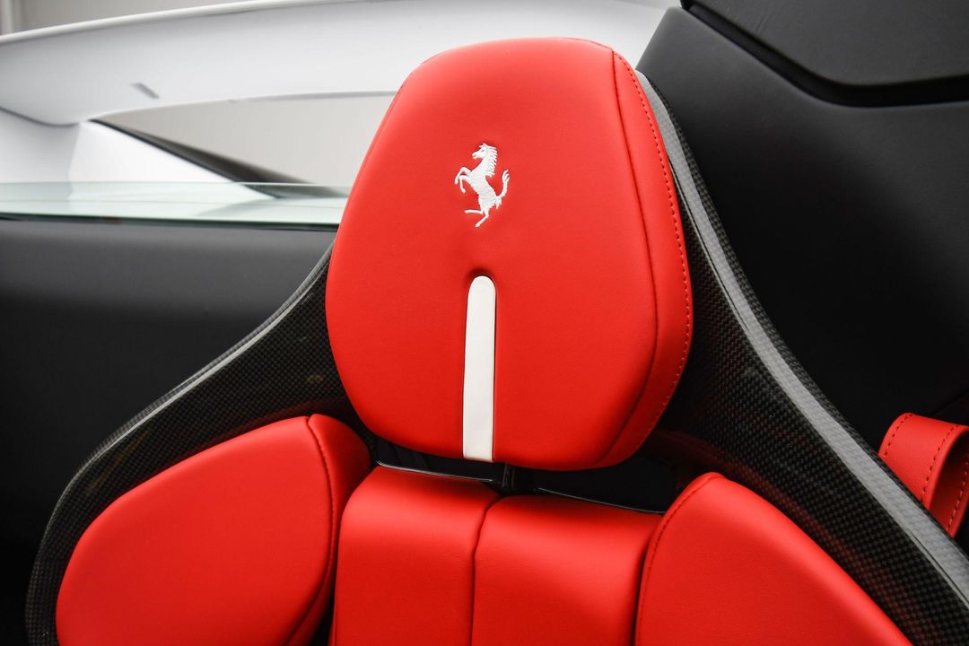 2025 Ferrari 296 GTS