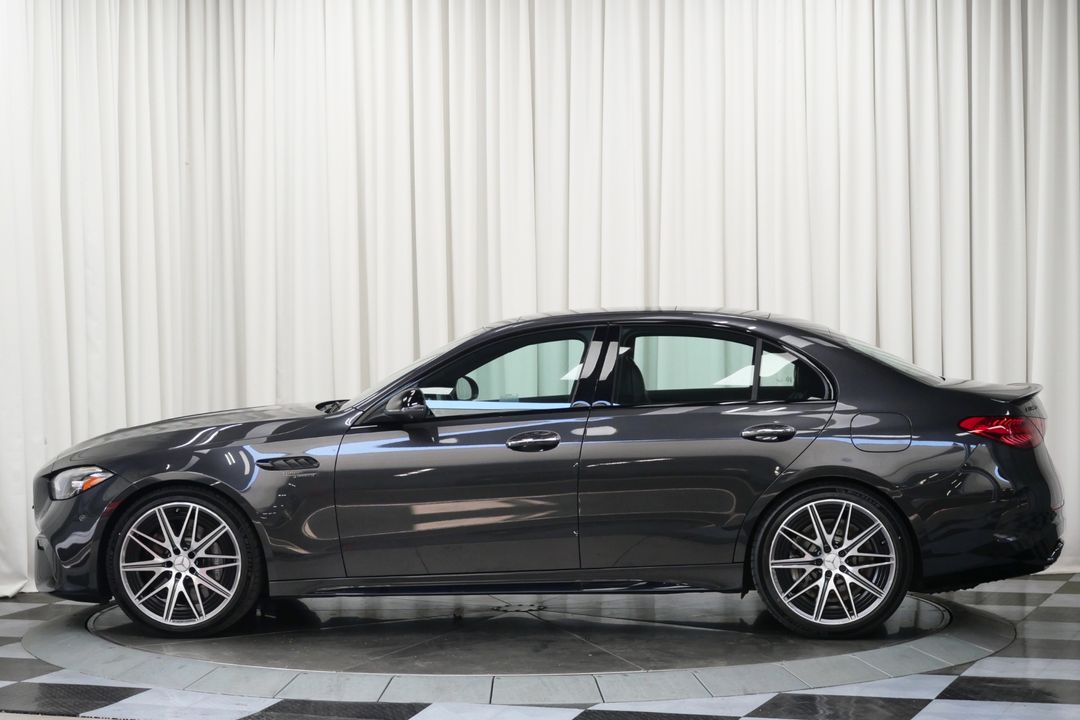 2024 Mercedes-Benz C63
