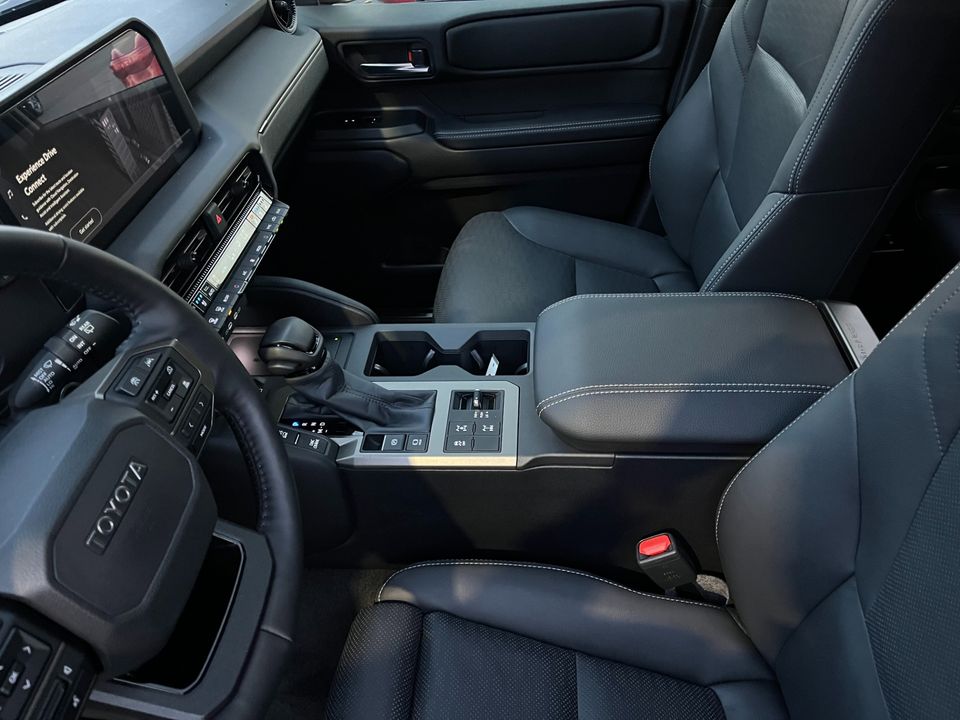 2025 Toyota Land Cruiser