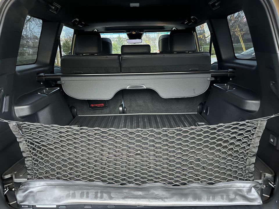 2025 Toyota Land Cruiser