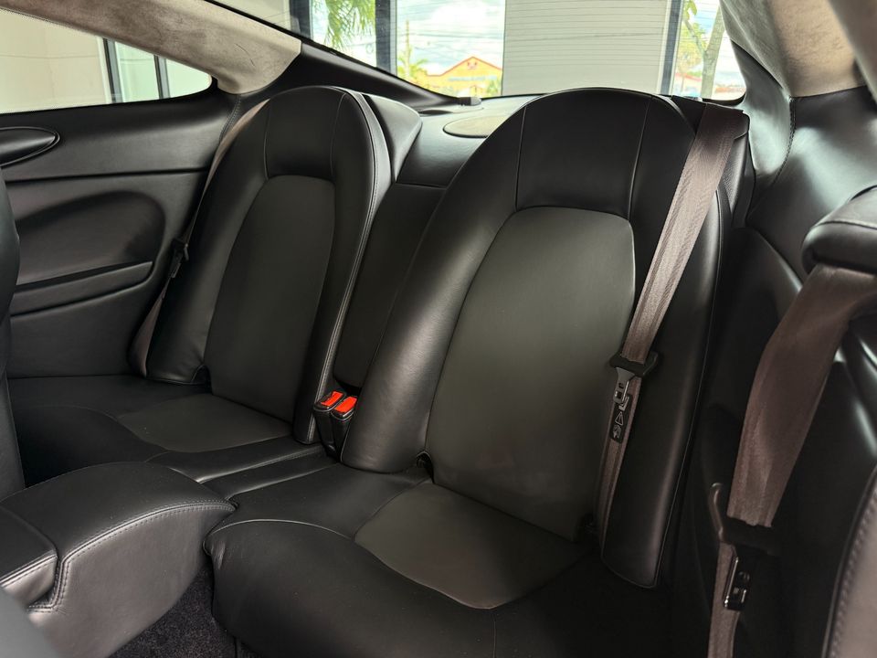 2006 Aston Martin V12 Vanquish