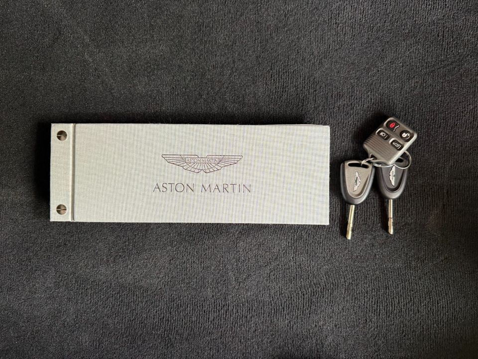 2006 Aston Martin V12 Vanquish