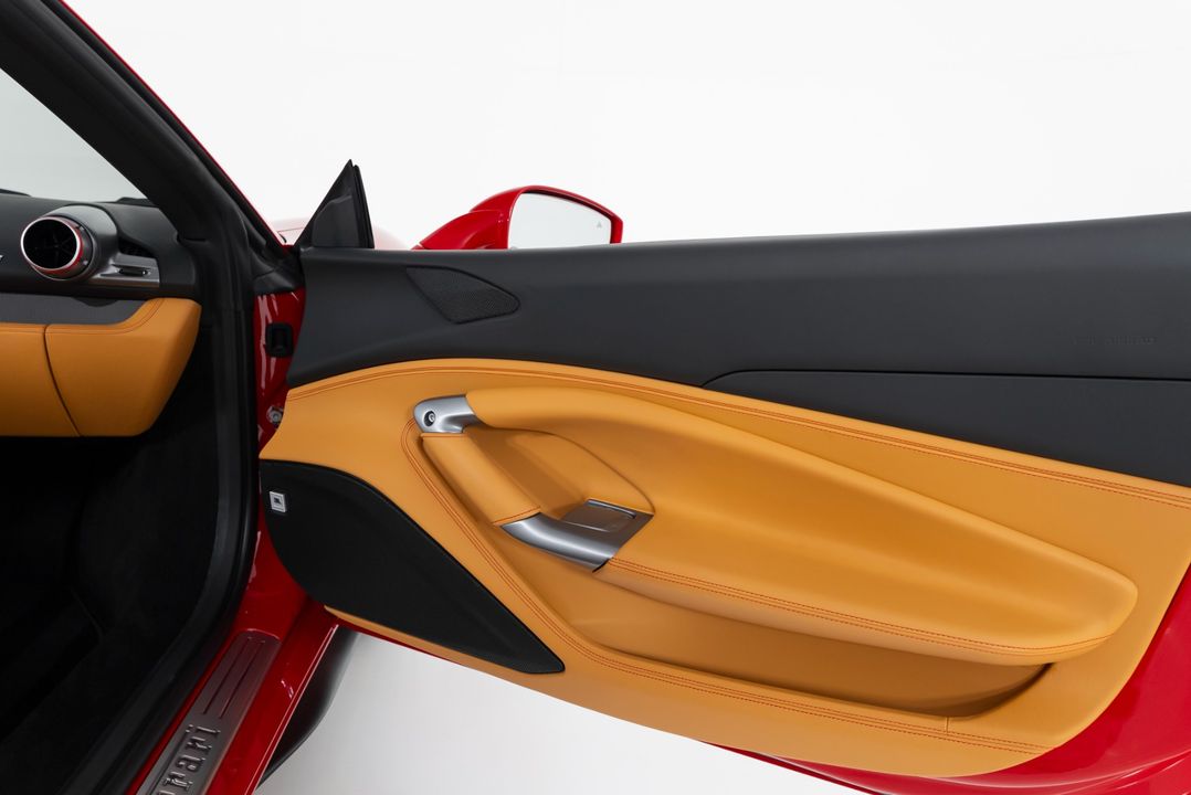 2021 Ferrari F8 Spider