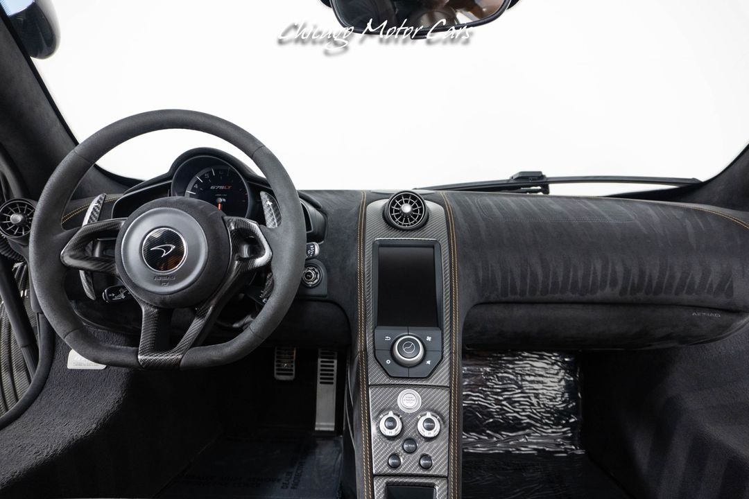 2016 McLaren 675LT Spider