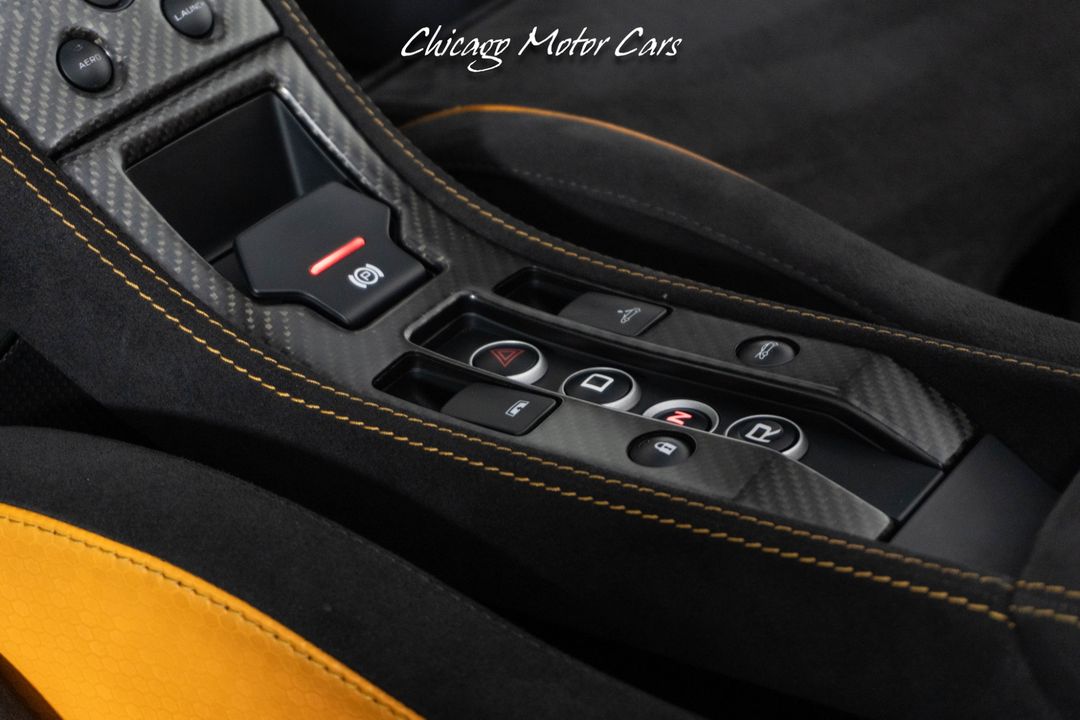 2016 McLaren 675LT Spider