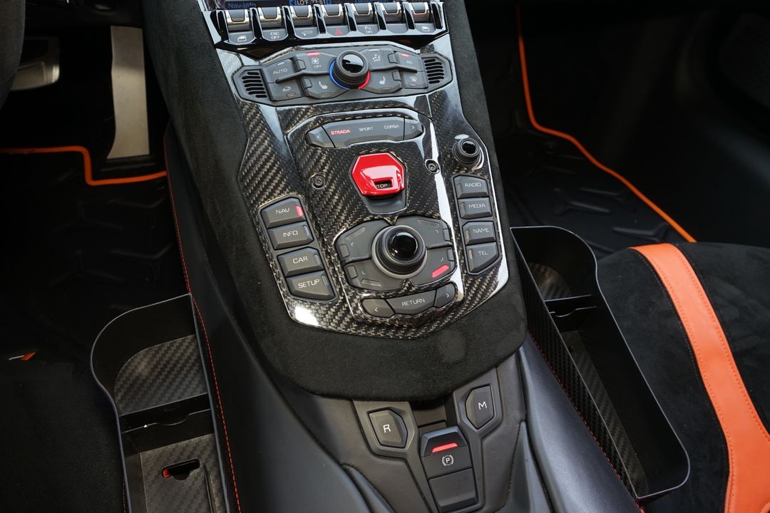2012 Lamborghini Aventador
