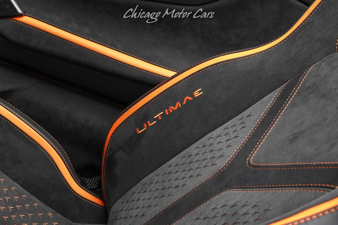 2022 Lamborghini Aventador